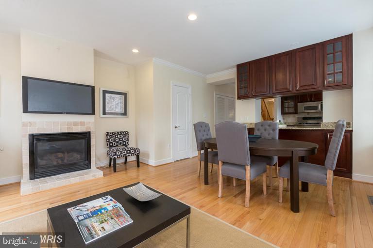 2444 Tunlaw Road Northwest Washington, DC 20007 - Photo 8 of 14