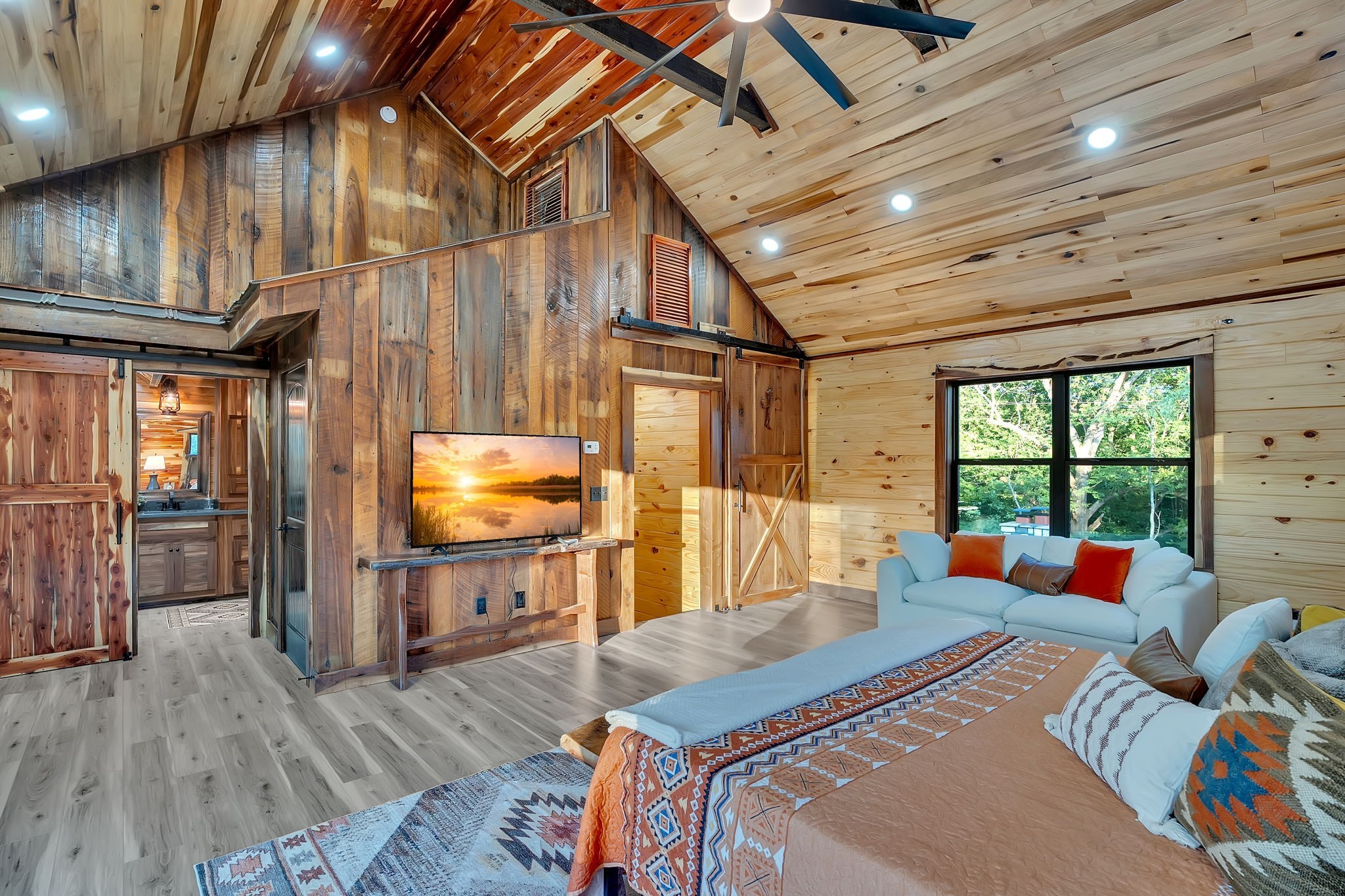 92 Ghea Road Normandy, TN 37360 - Photo 21 of 52 a bed room with a bed and a tv