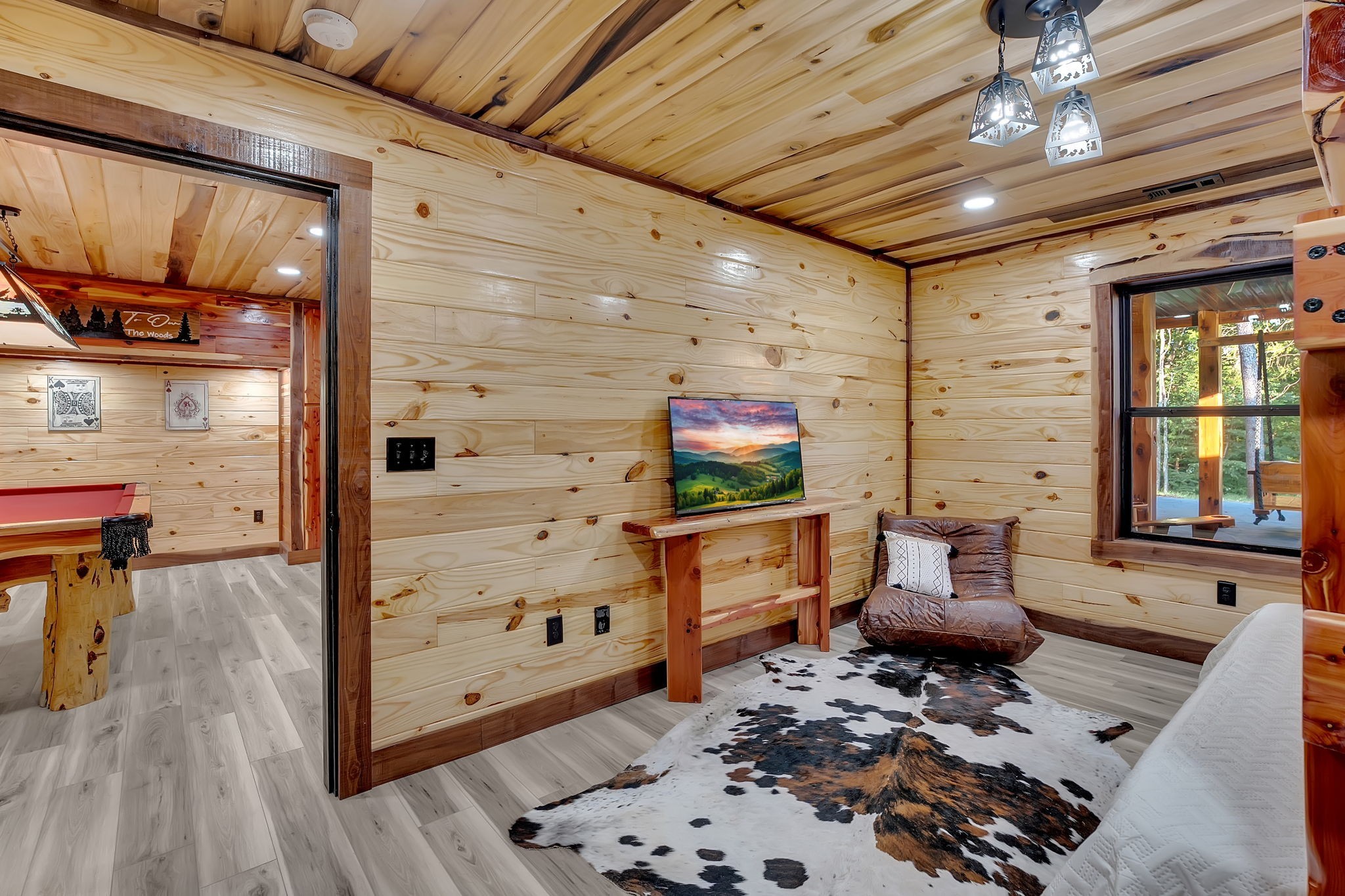 92 Ghea Road Normandy, TN 37360 - Photo 45 of 52 a living room with furniture and a flat screen tv