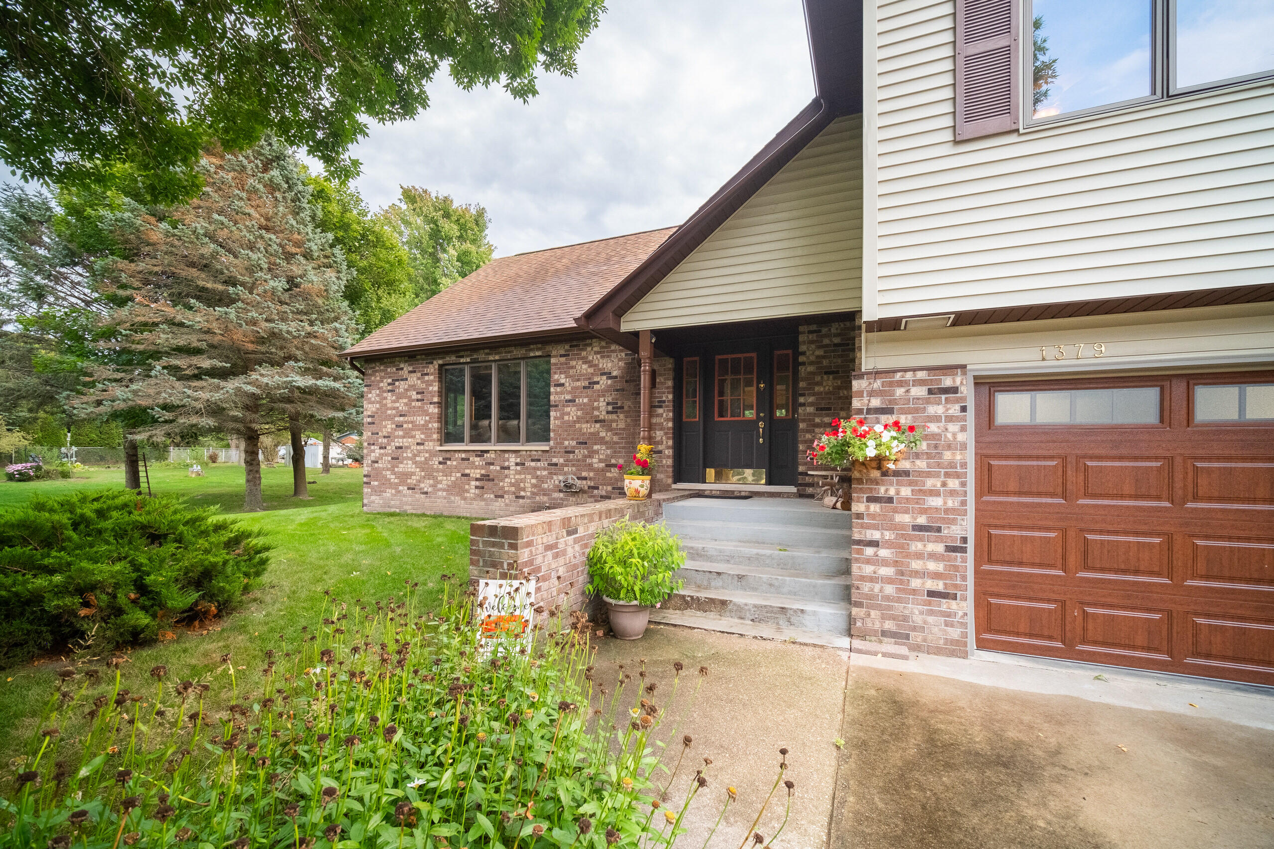 1379 Brown Road Manistee, MI 49660 - Photo 51 of 57 Front of Home