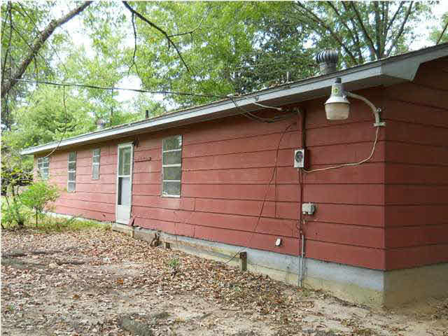 90 Sunny Street Sebastopol, MS 39189 - Photo 2 of 10 Photo 2