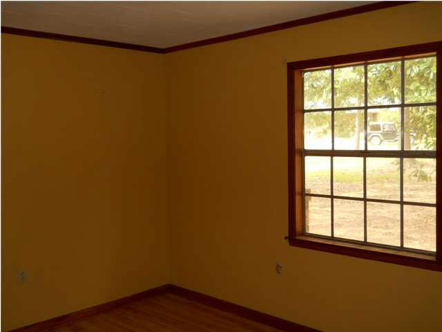90 Sunny Street Sebastopol, MS 39189 - Photo 9 of 10 Photo 9