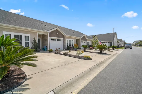 $325,990 | 231 Je Edward Drive, Unit 55, Myrtle Beach, SC 29588