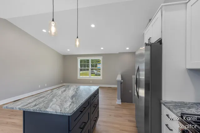 $379,900 | 10613 68th Avenue, Allendale, MI 49401