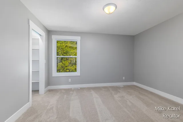 $379,900 | 10613 68th Avenue, Allendale, MI 49401