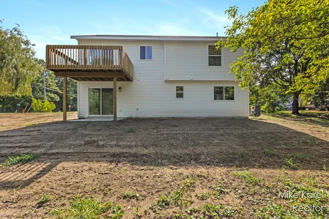 $379,900 | 10613 68th Avenue, Allendale, MI 49401