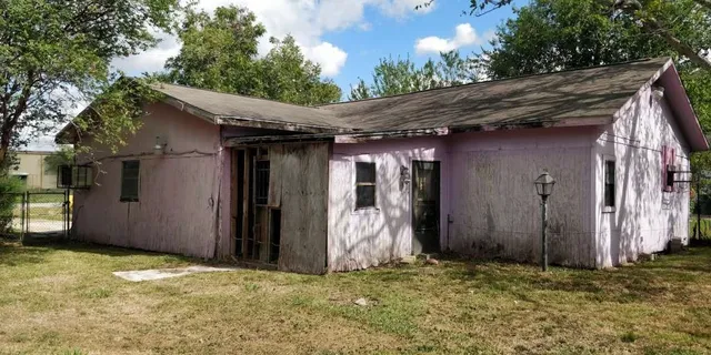 $49,199 | 3235 Waverly Street, Beaumont, TX 77705