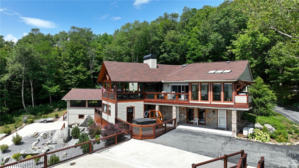 45 Dunvegan Road Banner Elk, NC 28604 - Photo 1 of 50 Gallery Image 1