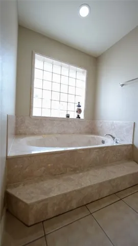 $650,000 | 240 County Road 2112, Alice, TX 78332