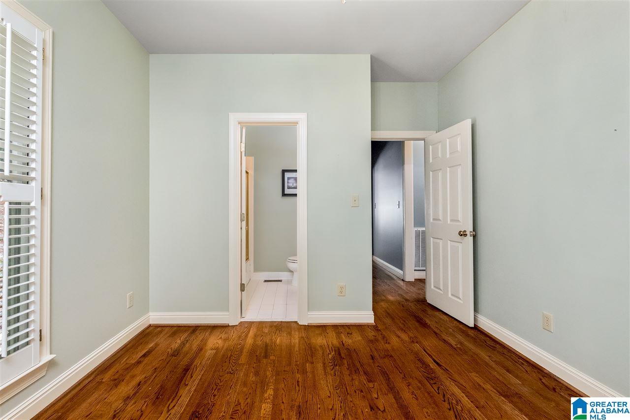 4725 Old Looney Mill Road Birmingham, AL 35243 - Photo 20 of 32
