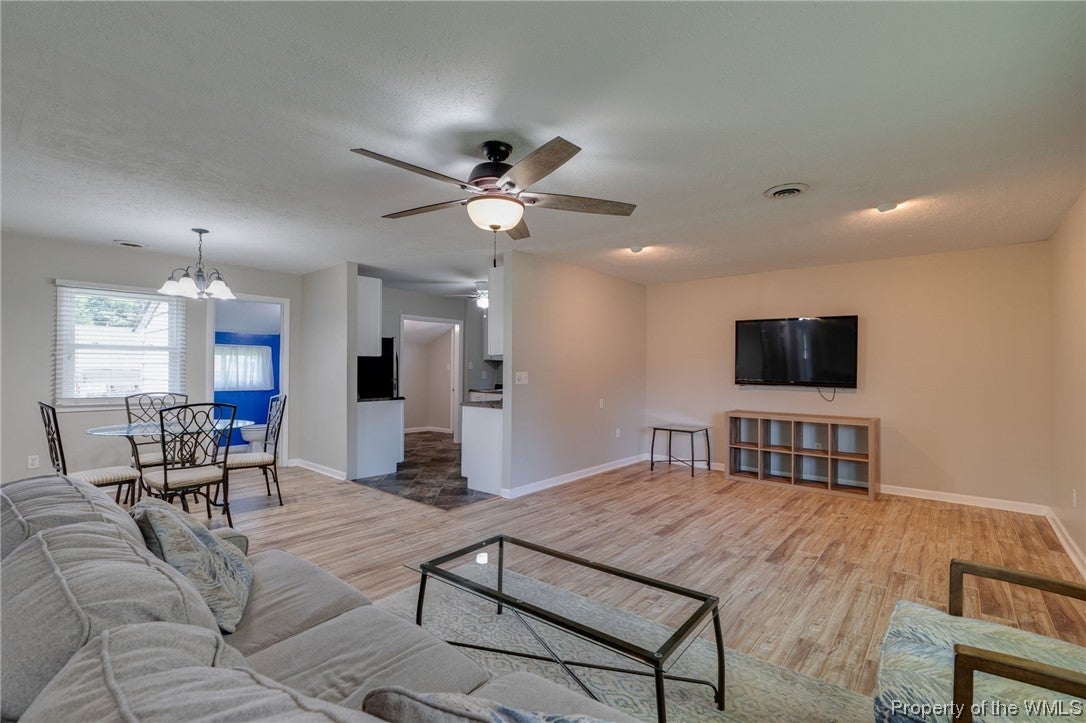 111 Fox Hill Road Hampton, VA 23669 - Photo 2 of 25 Gallery Image 2