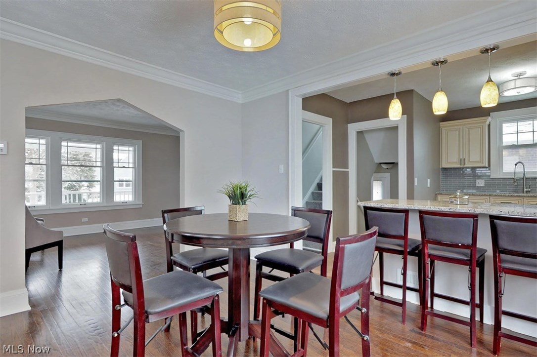 3309 Silsby Road Cleveland, OH 44118 - Photo 10 of 30 Gallery Image 10