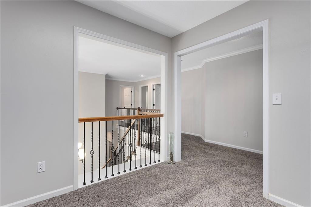 5501 Northeast Oaks Ridge Lane Lee's Summit, MO 64064 - Photo 27 of 44