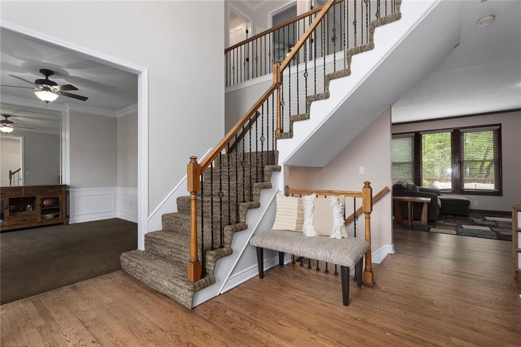5501 Northeast Oaks Ridge Lane Lee's Summit, MO 64064 - Photo 4 of 44