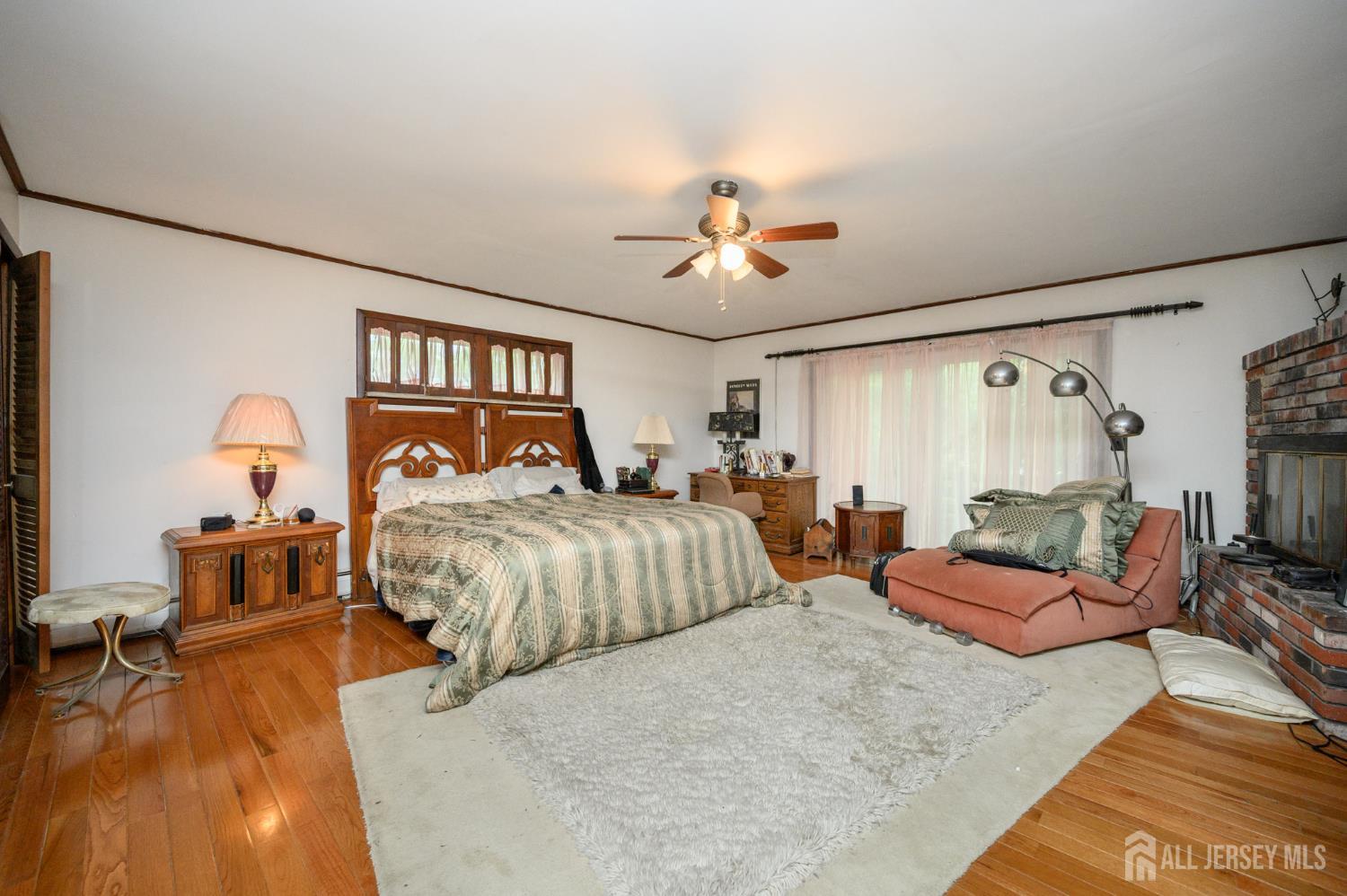 2 New Friendship Road Howell, NJ 07731 - Photo 17 of 37