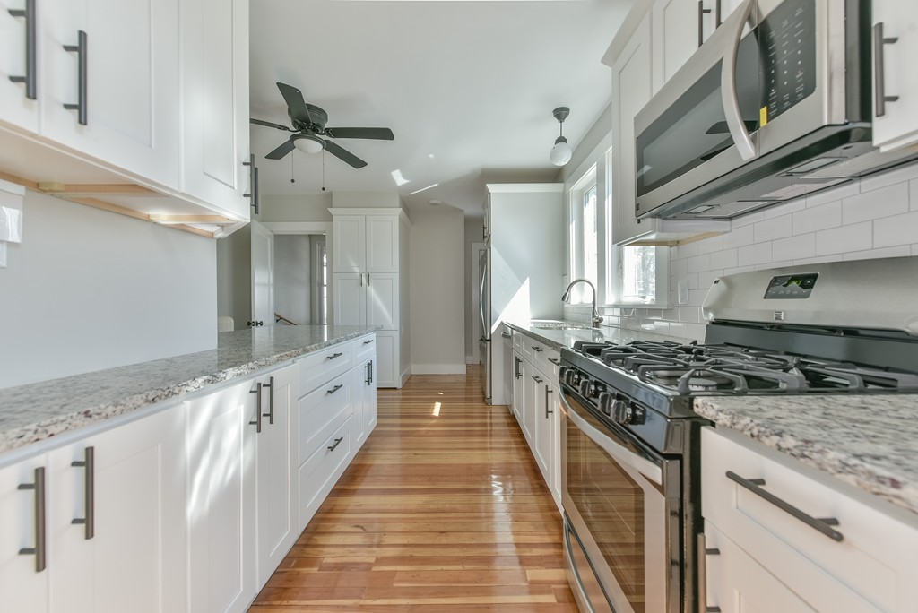 27 Gilbert Road, Unit 27 Belmont, MA 02478 - Photo 9 of 12 Gallery Image 9