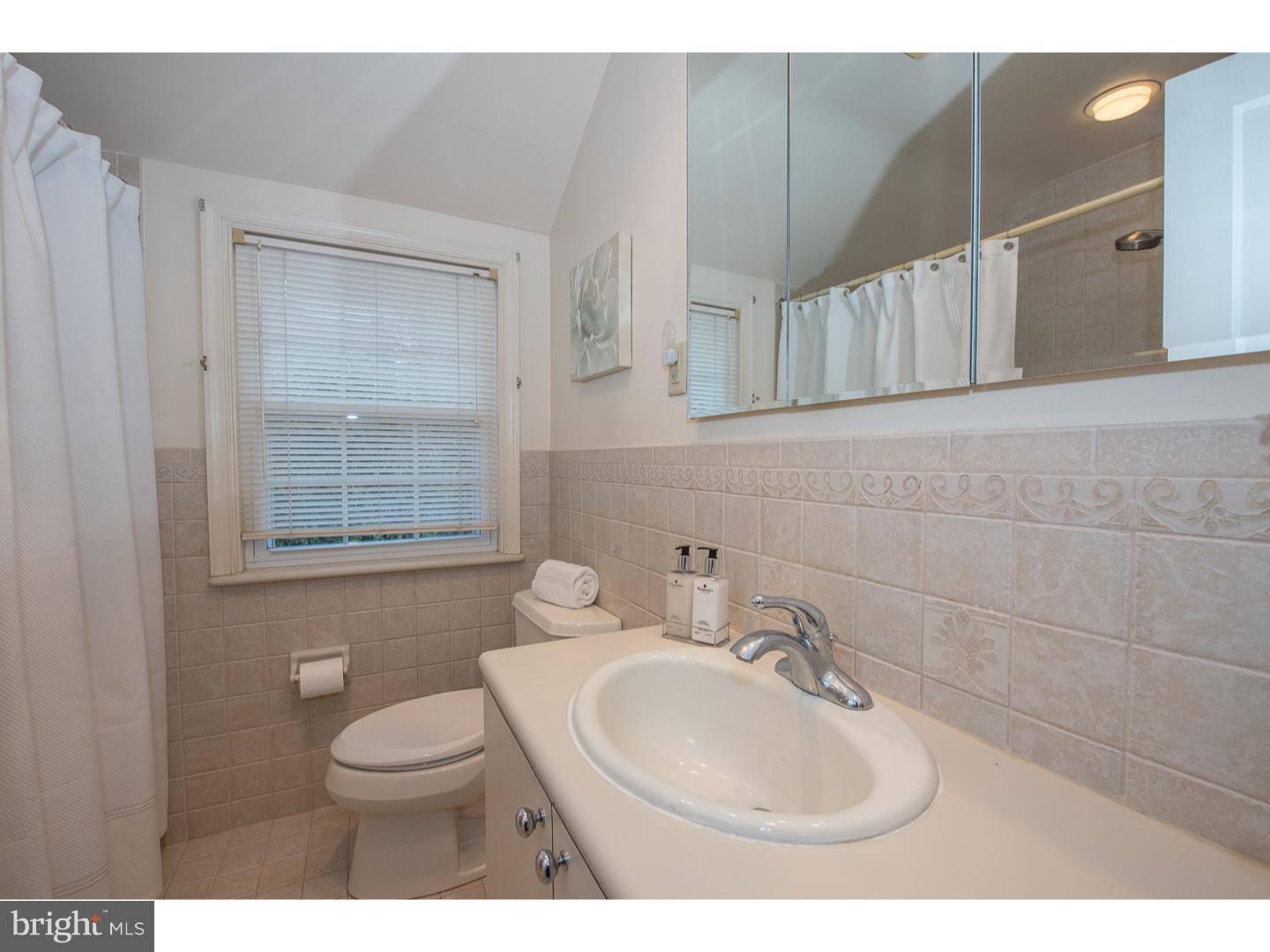 125 Signal Road Drexel Hill, PA 19026 - Photo 21 of 25 Bathroom