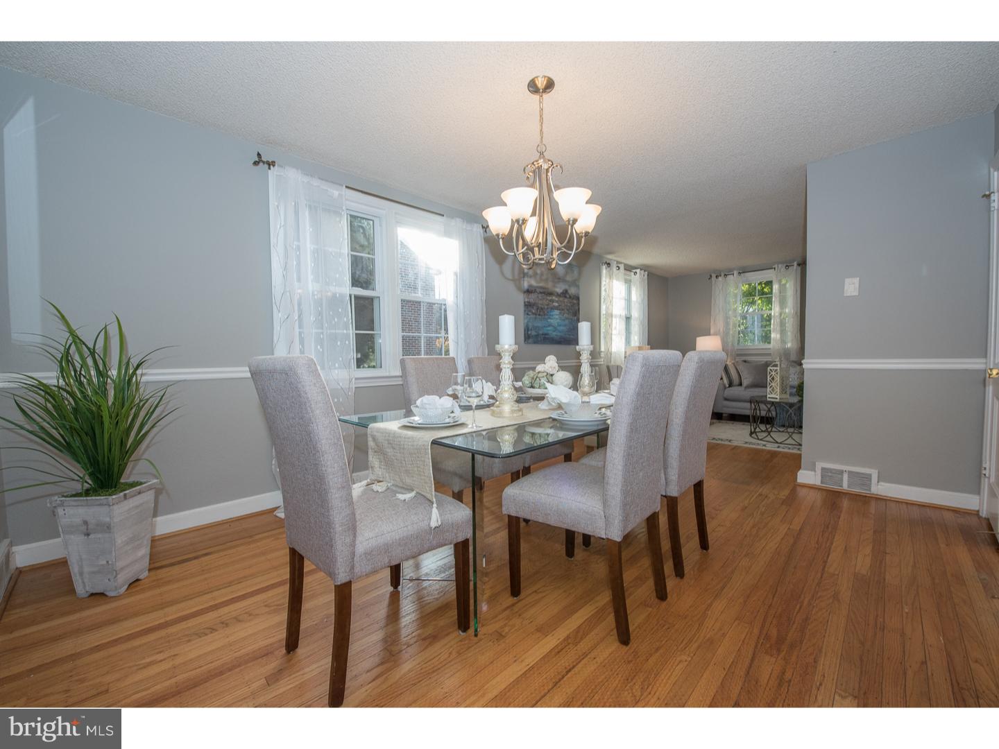 125 Signal Road Drexel Hill, PA 19026 - Photo 6 of 25 Dining Room