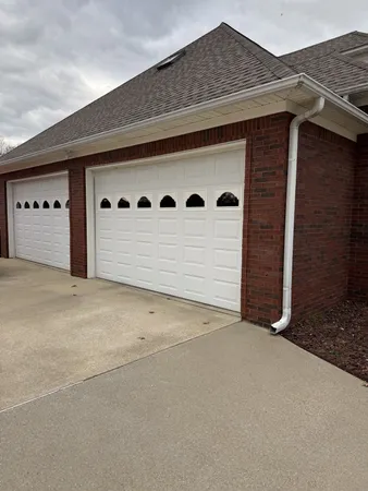 $690,000 | 2170 Fairway Drive, Dyersburg, TN 38024