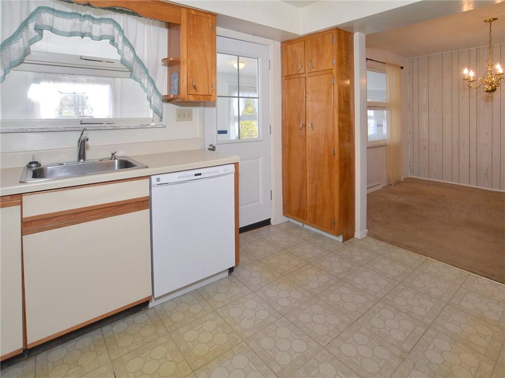 424 Manor Road Delmont, PA 15626 - Photo 3 of 21 Gallery Image 3