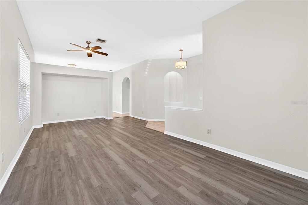 4424 Highcroft Drive Wesley Chapel, FL 33545 - Photo 11 of 59