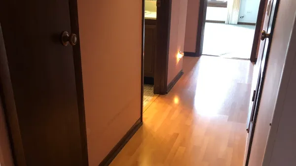 $239,900 | 11277 South Roberts Road, Unit E, Palos Hills, IL 60465