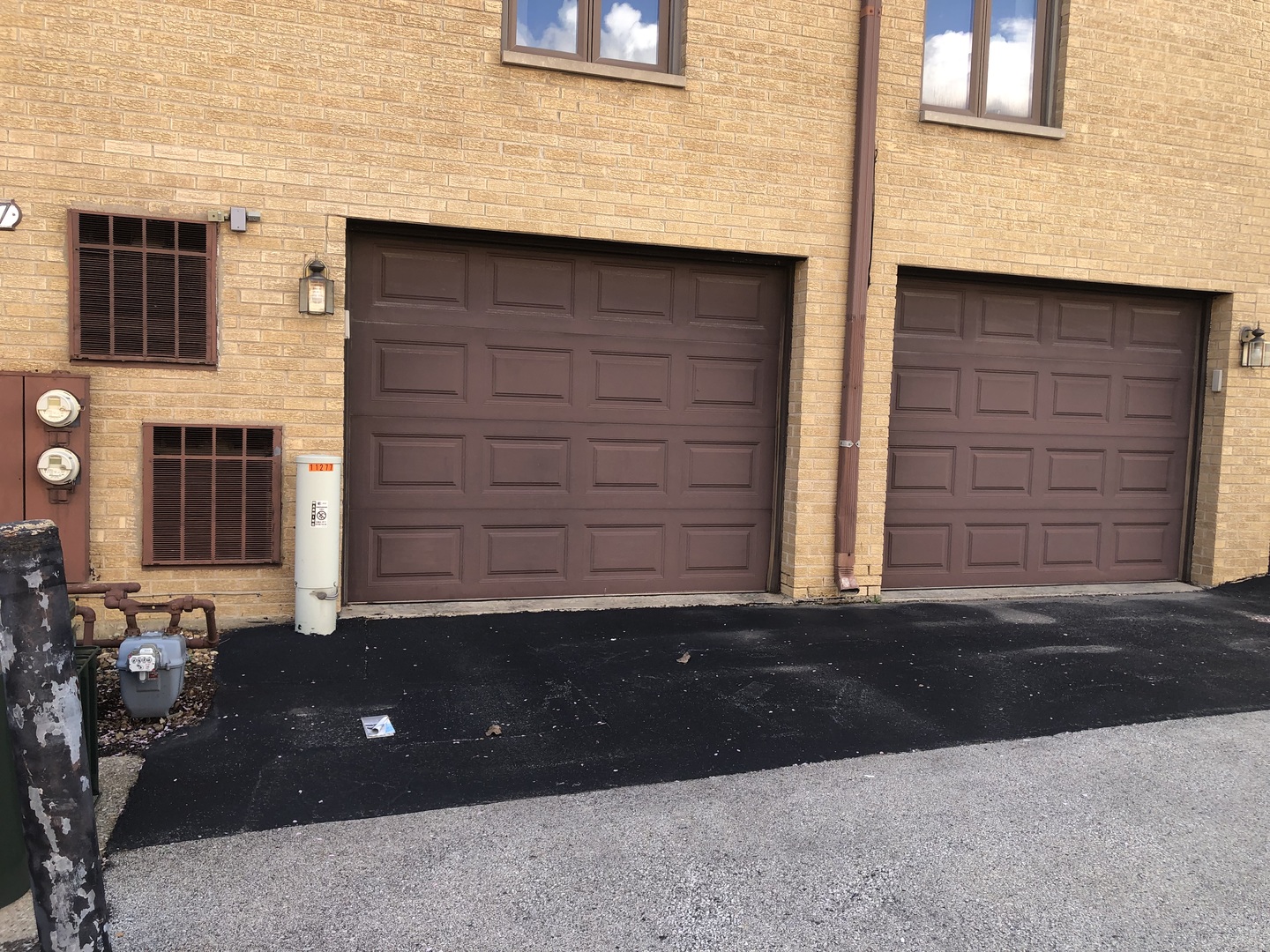 11277 South Roberts Road, Unit E Palos Hills, IL 60465 - Photo 23 of 27