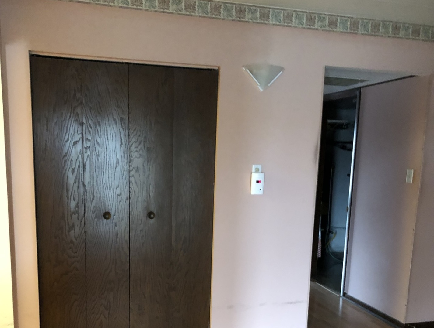 11277 South Roberts Road, Unit E Palos Hills, IL 60465 - Photo 5 of 27 a view of elevator