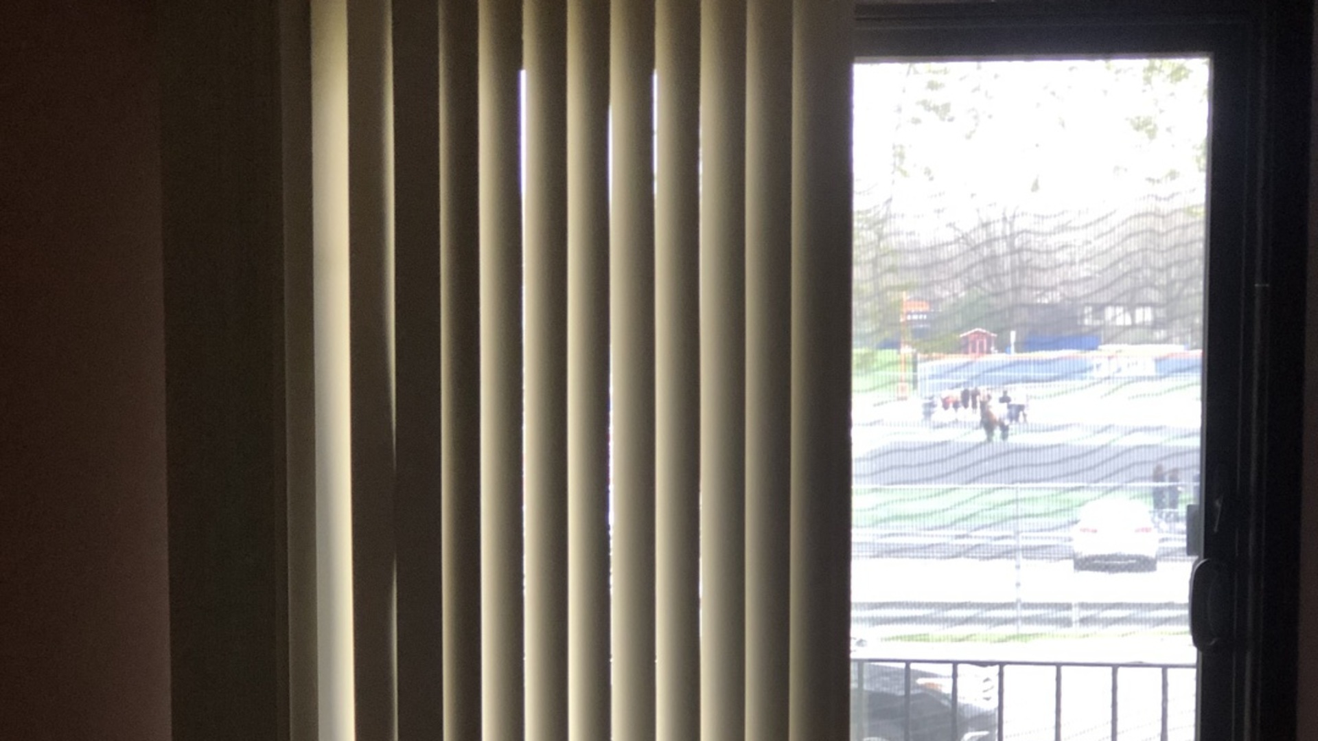 11277 South Roberts Road, Unit E Palos Hills, IL 60465 - Photo 6 of 27 a view of a room from a window