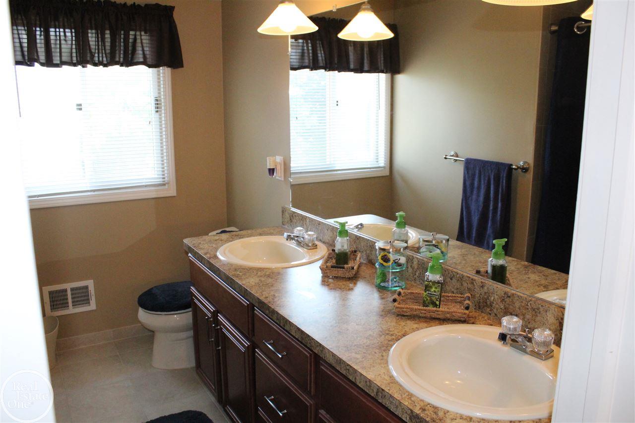 20295 Dunham Road Clinton Township, MI 48038 - Photo 16 of 32 Gallery Image 16