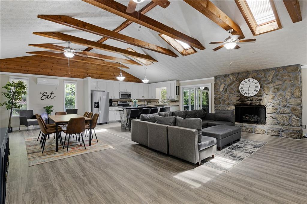 3346 Little Circle Gainesville, GA 30506 - Photo 11 of 84