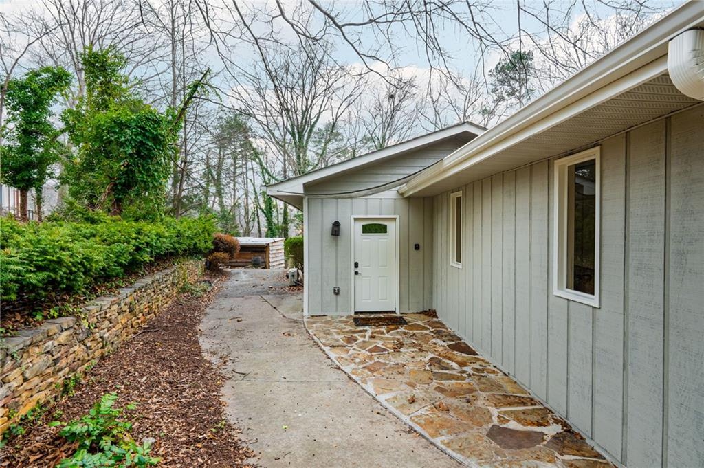 3346 Little Circle Gainesville, GA 30506 - Photo 40 of 84