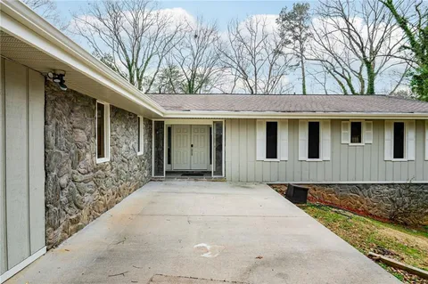 $989,900 | 3346 Little Circle, Gainesville, GA 30506