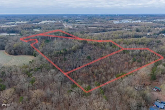 a view of a outdoor space