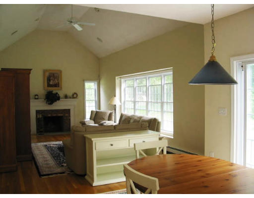 46 Russet Hill Road Franklin, MA 02038 - Photo 4 of 6 Gallery Image 4