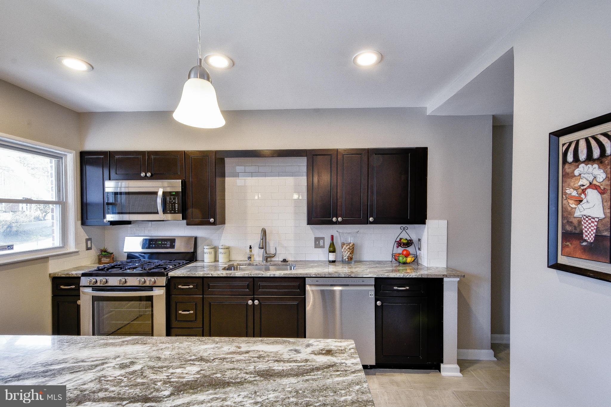 1613 Ramblewood Road Baltimore, MD 21239 - Photo 13 of 28 Kitchen