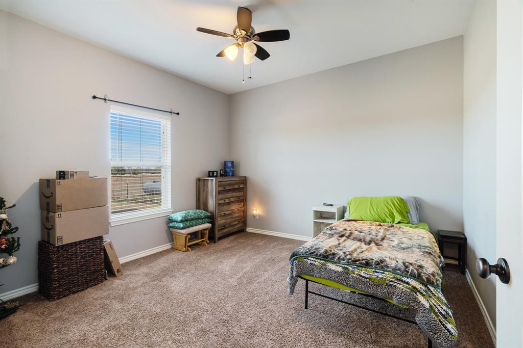 305 County Road Blossom, TX 75416 - Photo 21 of 34