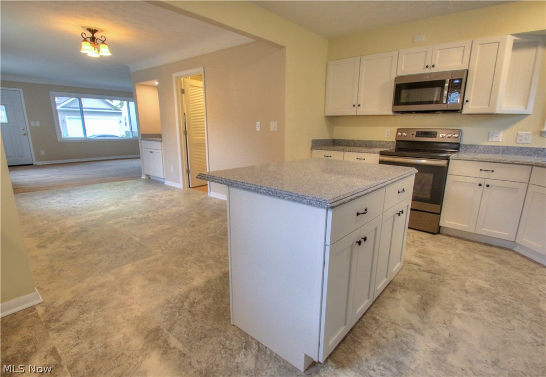 836 Orchard Road Willoughby, OH 44094 - Photo 9 of 35 Gallery Image 9