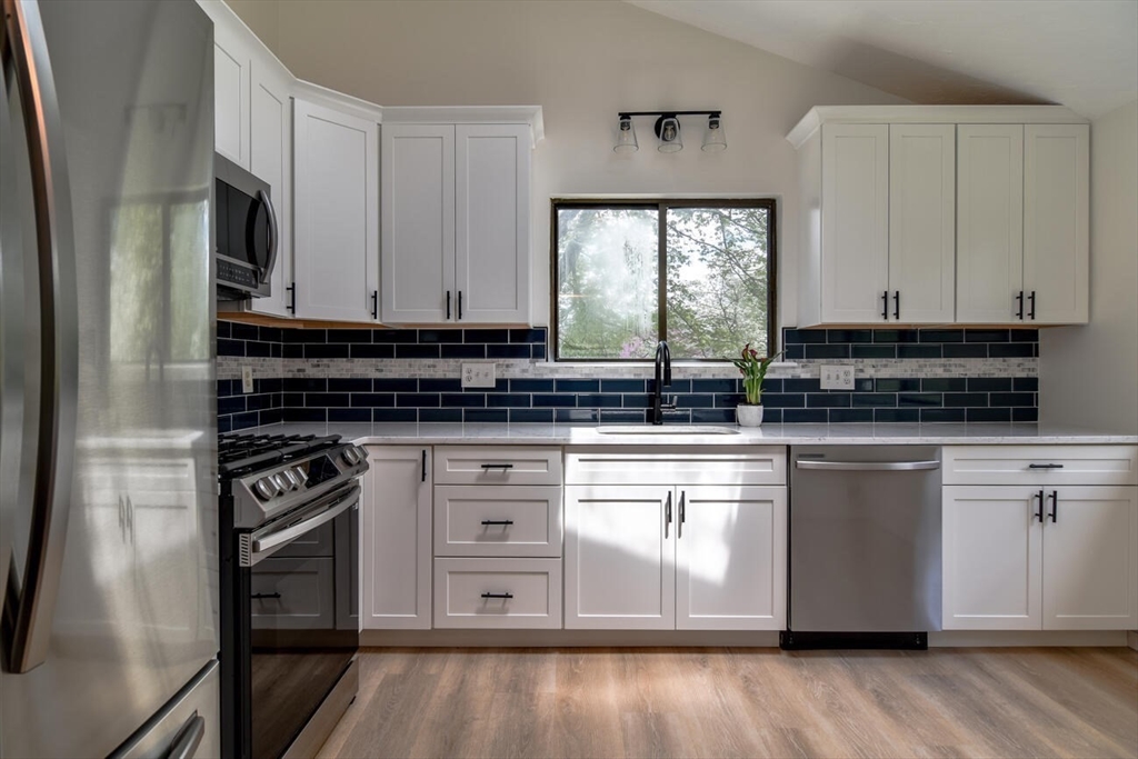 81 Howe Street Ashland, MA 01721 - Photo 5 of 22 Gallery Image 5