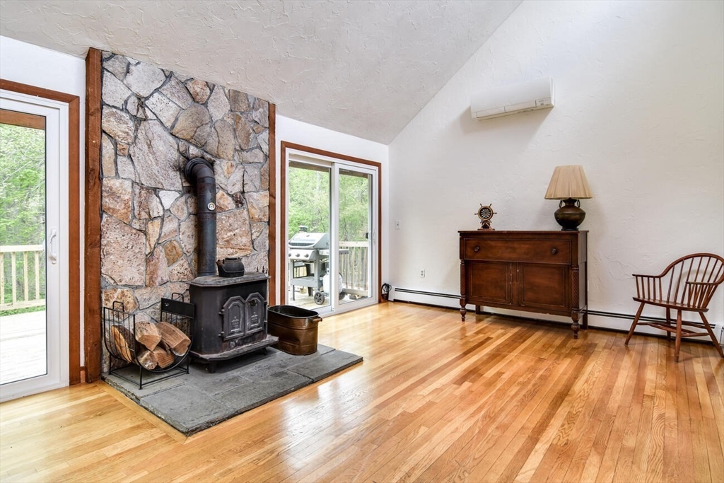 81 Howe Street Ashland, MA 01721 - Photo 8 of 22 Gallery Image 8
