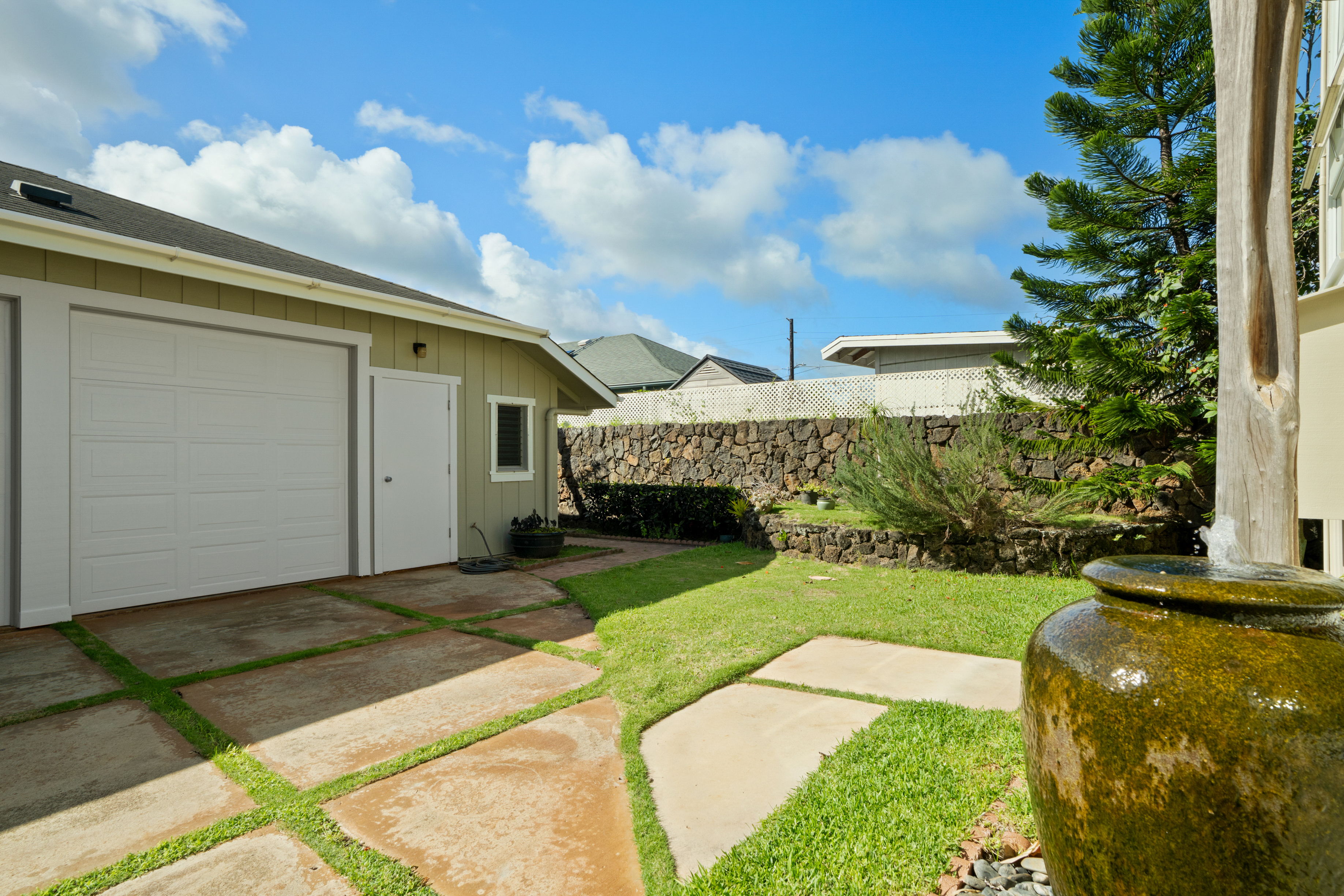 5225 Ua Road Kapaa, HI 96746 - Photo 22 of 30 a view of a porch with a yard