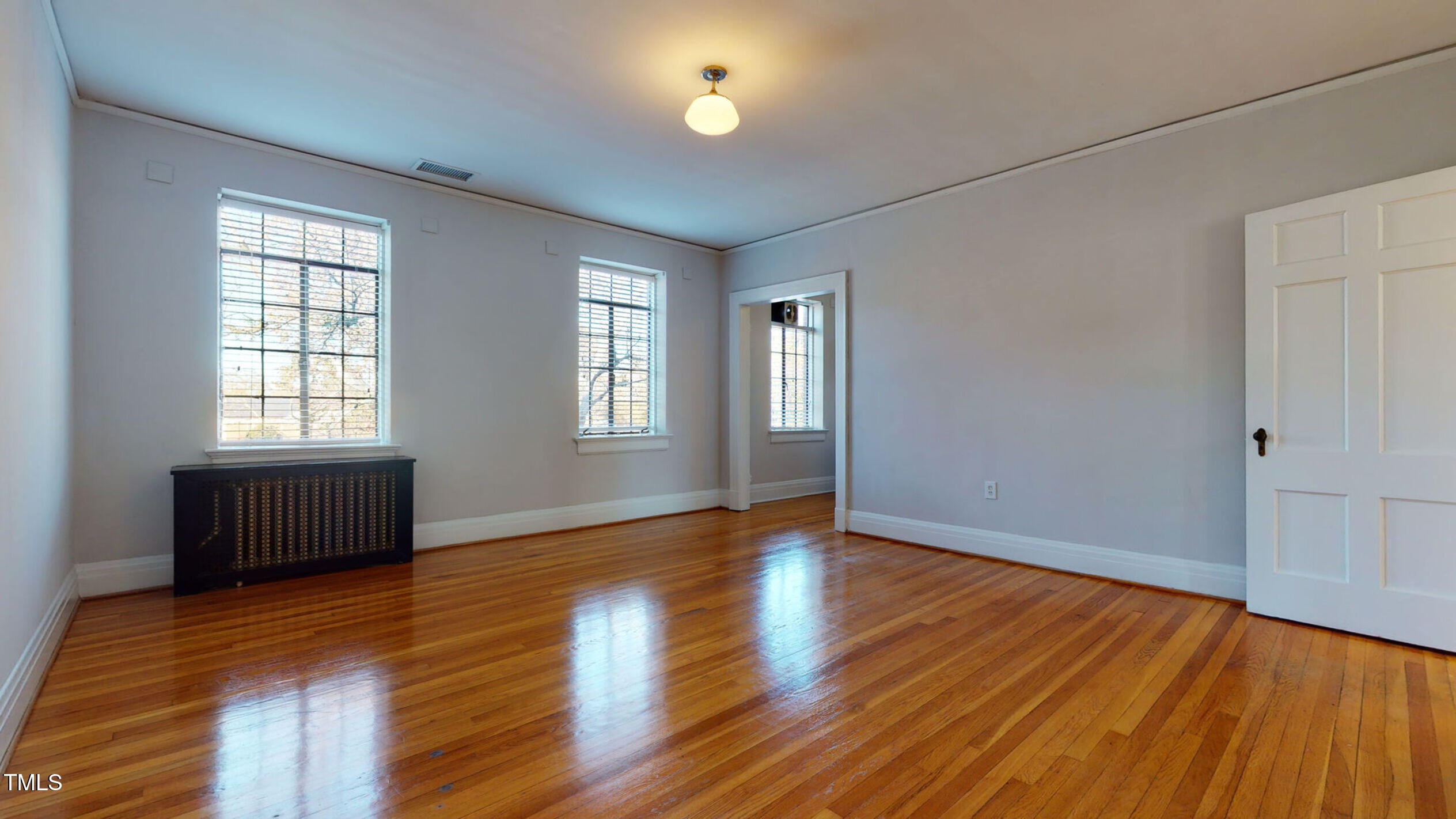 817 Hillsborough Street, Unit 1B Raleigh, NC 27603 - Photo 14 of 23 104641225