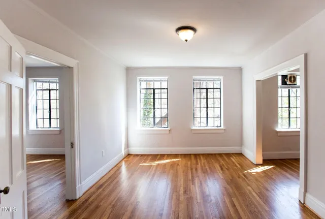 $1,810 | 817 Hillsborough Street, Unit 2A, Raleigh, NC 27603