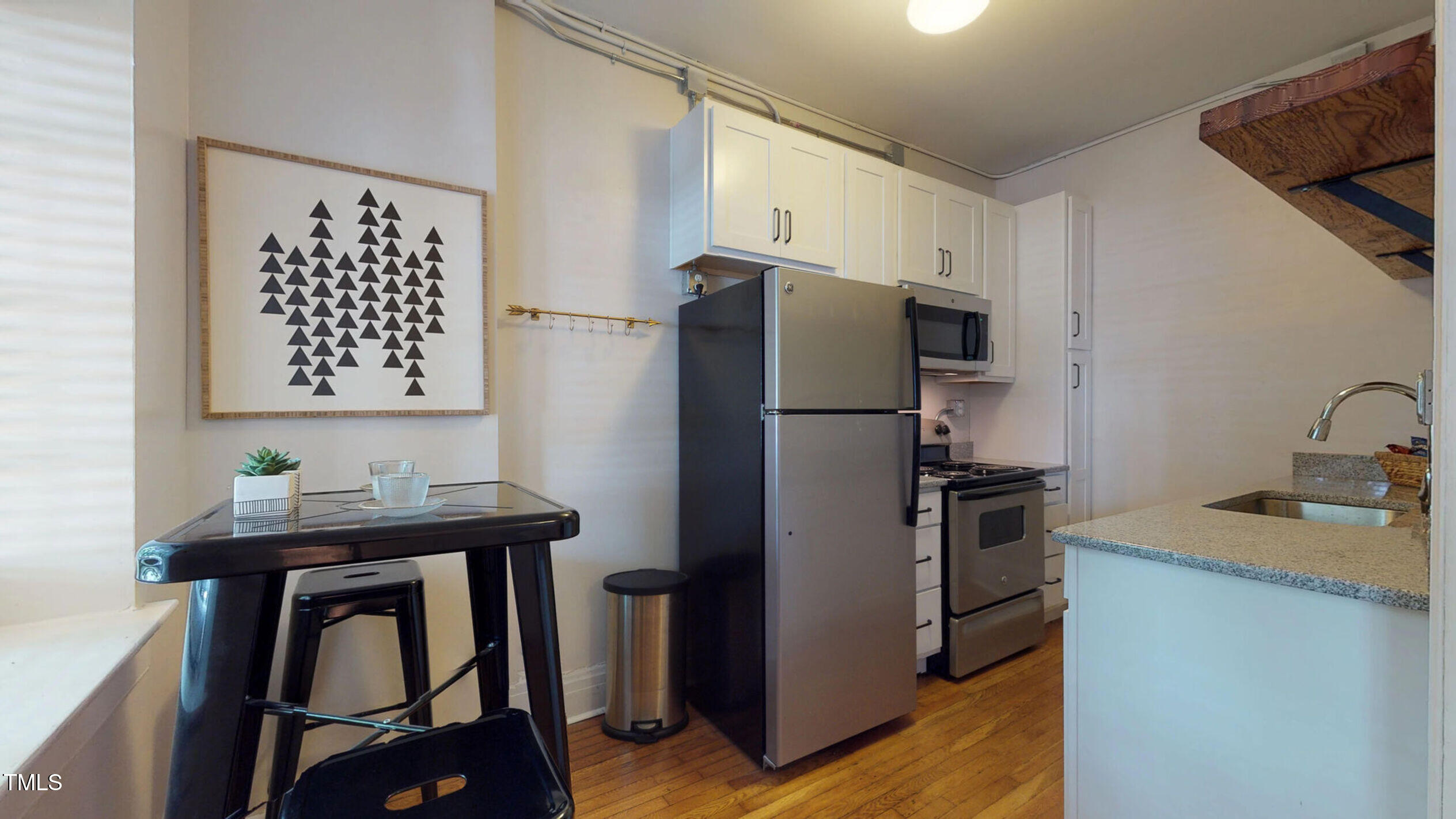 817 Hillsborough Street, Unit 1B Raleigh, NC 27603 - Photo 6 of 23 104641130