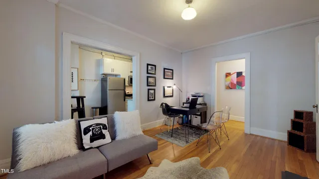 $1,810 | 817 Hillsborough Street, Unit 2A, Raleigh, NC 27603