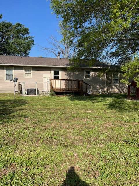 17376 Garrett Road Johnston City, IL 62951 - Photo 5 of 35