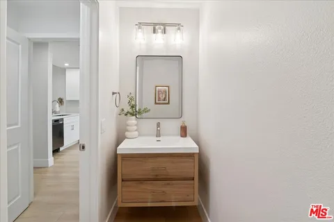 $849,000 | 1830 Colby Avenue, Unit 2, Los Angeles, CA 90025