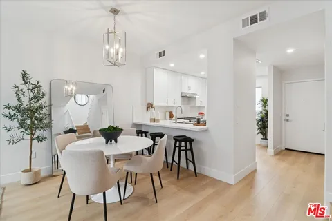 $849,000 | 1830 Colby Avenue, Unit 2, Los Angeles, CA 90025