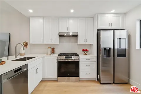 $849,000 | 1830 Colby Avenue, Unit 2, Los Angeles, CA 90025