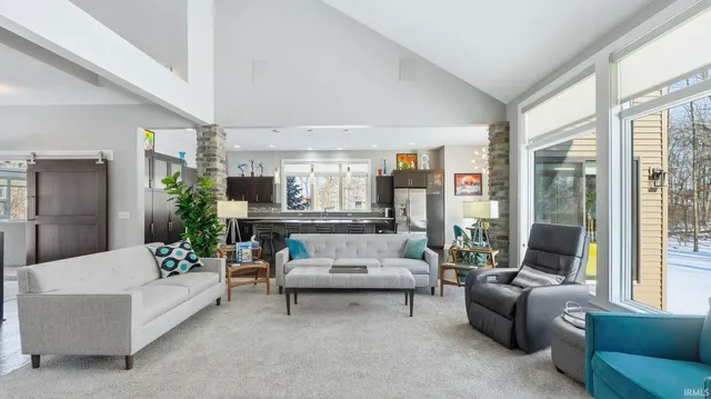 $549,000 | 14511 Soaring Hawk Trail, Hoagland, IN 46745